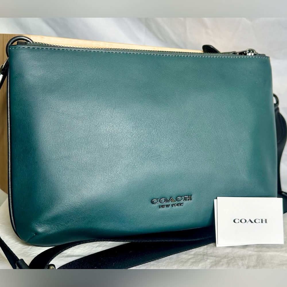 COACH Signature Canvas Logo Everett Colorblock Teal Blue Green Khaki Crossbody